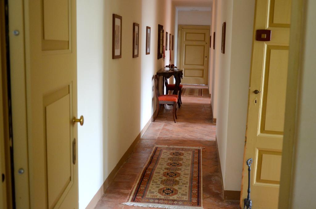 Residenza Ca' Laripa Apartment Solto Collina Cameră foto